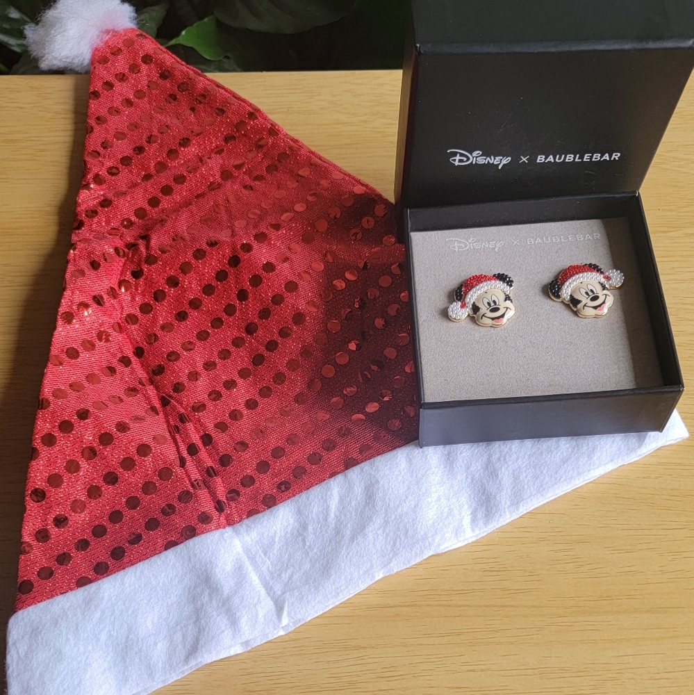 Disney & Baublebar Santa Mickey stud earrings with New Santa sequin hat. NWT*